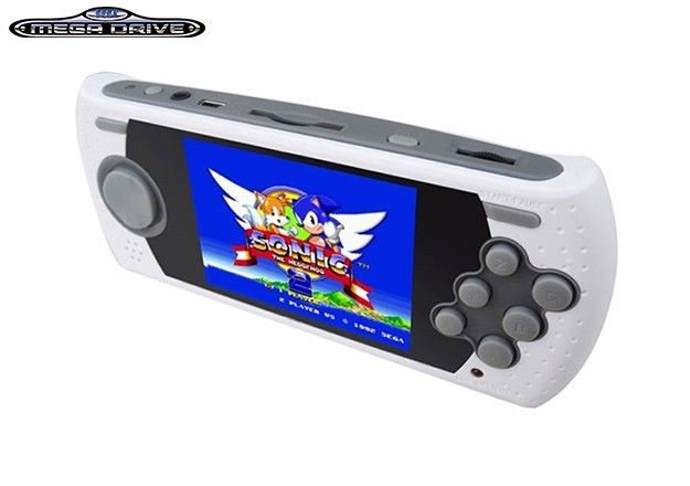 Blaze - SEGA Ultimate Portable Game Player (Sonic 25th Anniv.)