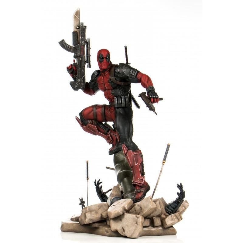 Marvel - Statue Deadpool 1/6 par Erick Sosa