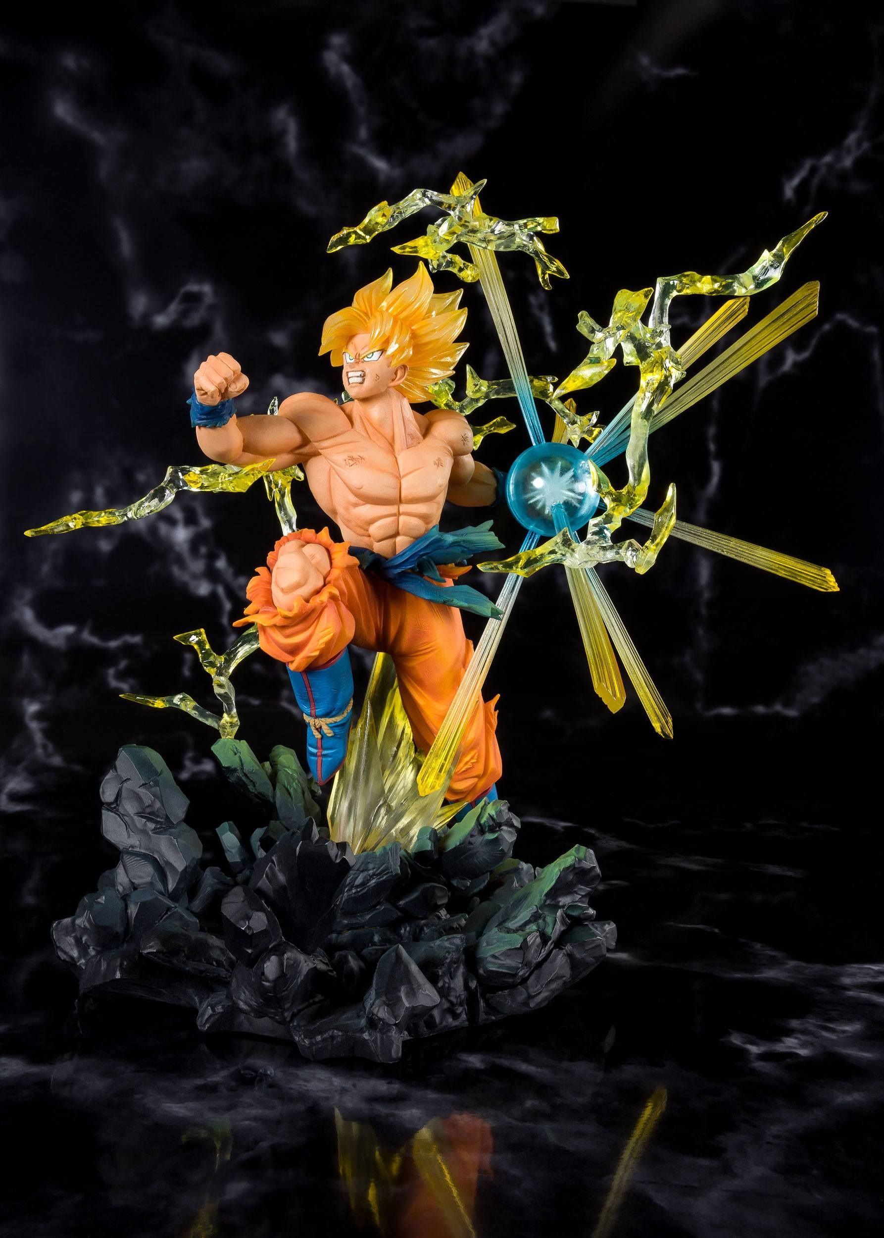 Dragon Ball Z Super Saiyan Son Goku Tamashii Figuarts ZERO 20cm