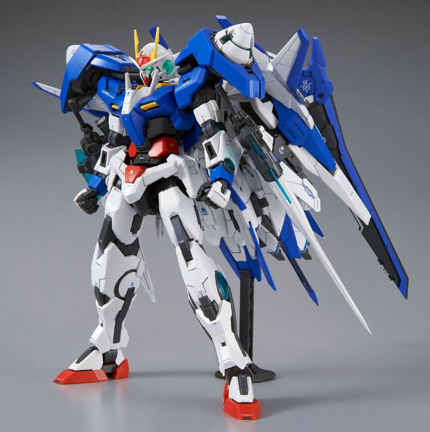 00 XN Raiser Mobile Suit Gundam MG 1/100 Model Kit