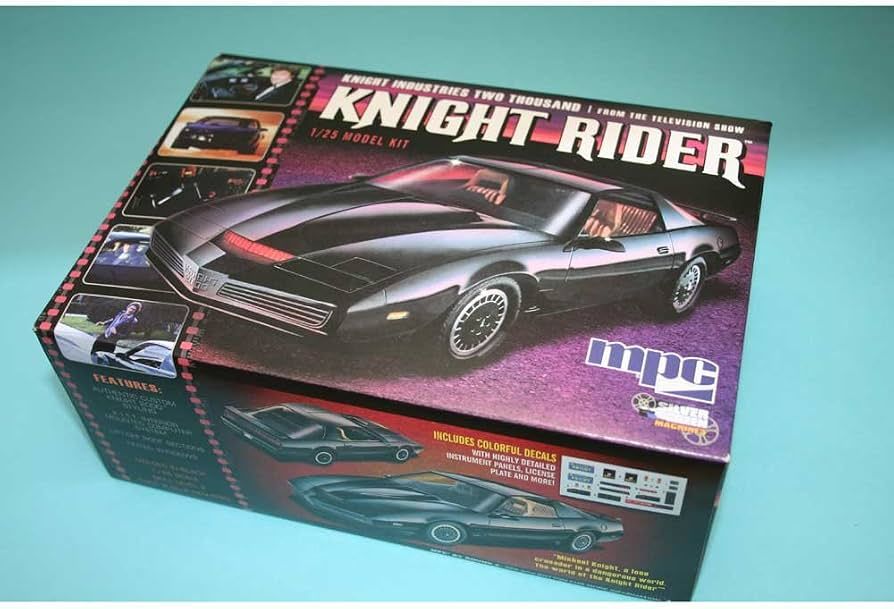 Kit de Modèle Plastique MPC Knight Rider K.I.T.T. 2000 Pontiac Firebird 1982 à l'Échelle 1/25